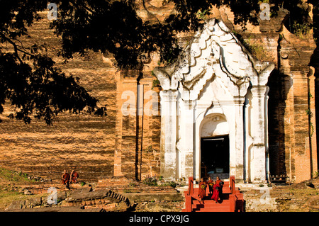 Myanmar Burma Sagaing Division Mingun Mingun Pagode seine Konstruktion begann im Jahre 1790 unter Befehl des Königs Bodawpaya aber war Stockfoto