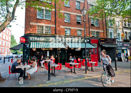 Bars und Restaurants in Exmouth Market, London, Vereinigtes Königreich Stockfoto