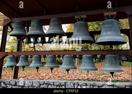 Frankreich, Savoyen, Chambery, Schloss der Herzöge von Savoyen (Château des Ducs de Savoie), das alte Glockenspiel der 1937 in den Gärten Stockfoto