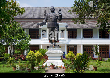 Laos Luang Prabang Royal Palace durchqueren ehemaligen Königspalast gebaut von Frencin im Jahre 1904 im Lao Kolonialstil wurde verändert Stockfoto