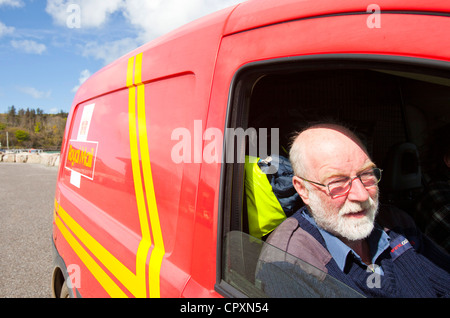 Der Postbote auf der Insel Eigg, Scotland, UK. Stockfoto