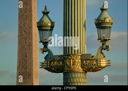 Laternenpfahl, Obelisk, Place De La Concorde, Paris (75), Frankreich Stockfoto