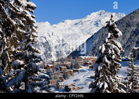 Frankreich, Savoyen, Tarentaise, Massif De La Vanoise, Courchevel 1650, Blick auf Bellecote Peak (3416m) Stockfoto