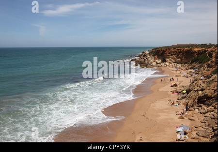 Strand Calas de Roche in Conil De La Frontera, Spanien Stockfoto