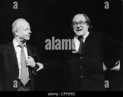 Everding, 31. August, 31.10.1928 - 26.1.1999, deutscher Theaterdirektor, halbe Länge, mit dem Schauspieler Heinz Ruehmann, 1978, Stockfoto