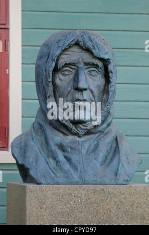 Norwegen, Troms Grafschaft, Tromso, Statue von der Polarforscher Amundsen Stockfoto
