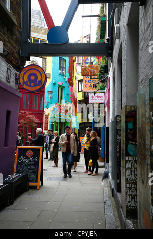 Neals Yard in Seven Dials, Covent Garden, London, Großbritannien Stockfoto