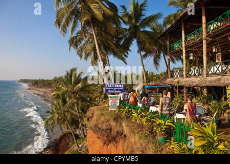 Indien, Bundesstaat Kerala, Varkala, Badeort an der Spitze einer Klippe Stockfoto