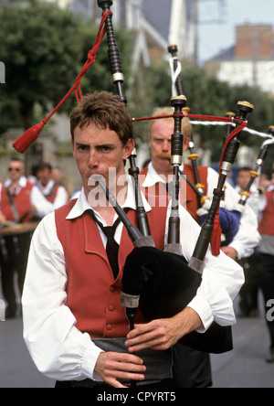 Frankreich, Ille et Vilaine (35), Saint-Malo, Quic En Grogne Band, Biniou oder Breton Dudelsack-Spieler Stockfoto