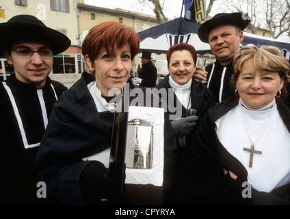 Frankreich, Vaucluse, Roquemaure, Feier der Valentinstag während der alle Bewohner des Dorfes Kleid zu erhalten Stockfoto