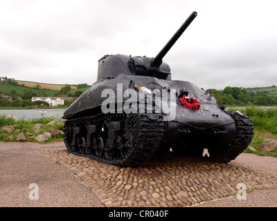 Sherman Tank Denkmal für die amerikanische Service-Männer, die ihr Leben, während der Übung Tiger 1944, Slapton Sands, South Devon verloren, Stockfoto