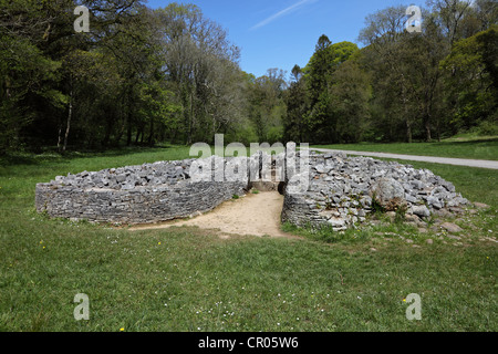 Parc Le Bruce neolithische lange Cairn Grabkammer Parc le Breos Gower Wales UK Stockfoto