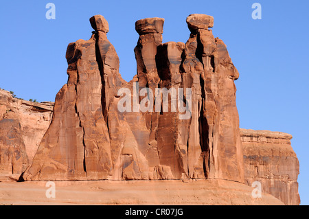 Drei klatschbasen Felsformation, Arches National Park, Utah, USA Stockfoto