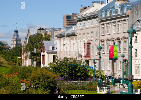 Park und Häuser in St. Denis Straße, alte Quebec, Quebec, Kanada Stockfoto