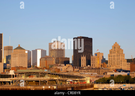 Skyline wie gesehen vom Parc de la Cité-du-Havre, Montreal, Quebec, Kanada Stockfoto