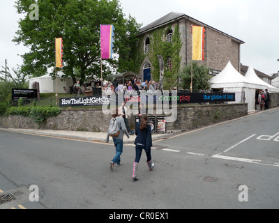 "Wie das Licht geht" Philosophie Festival Veranstaltungsort in der Globus Galerie in Hay on Wye Bestandteil der Hay Festival Wales UK KATHY DEWITT Stockfoto