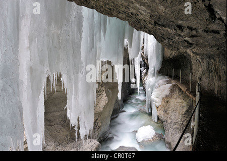 Schlucht der Partnachklamm in Garmisch-Partenkirchen, Werdenfelser Land Region, Upper Bavaria, Bayern, Deutschland, Europa Stockfoto