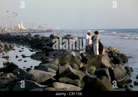 Szenen auf der Jeddah Corniche, die etwa 30 km entlang der Urlaubsort an der Küste der Stadt erstreckt. Stockfoto