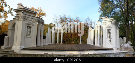 Panorama der antiken Amphitheater in Warschau auf dem Wasser Stockfoto