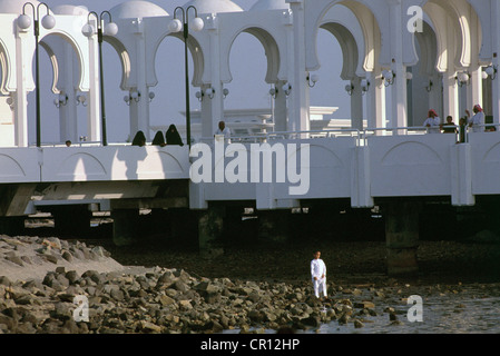 Szenen auf der Jeddah Corniche, die etwa 30 km entlang der Urlaubsort an der Küste der Stadt erstreckt. Stockfoto