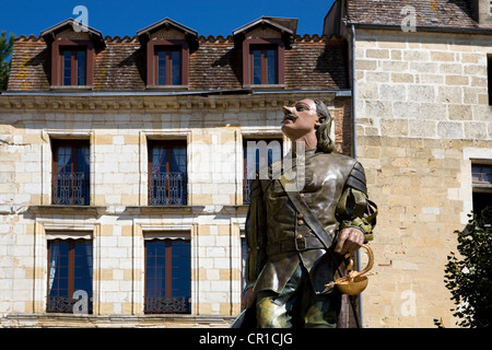 Frankreich, Dordogne, Périgord Pourpre, Bergerac, Cyrano de Bergerac Statue von Mauro Corda 2005 im oberen Teil des Ortes Stockfoto