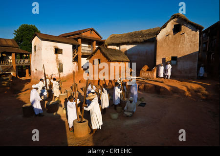 Zentrales Hochland, ehemalige Provinz von Fianarantsoa, Madagaskar, Haute Matsiatra Region, Soatanana Dorf wo der Christ Stockfoto