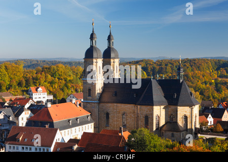 Goessweinstein mit Heilige Dreifaltigkeit oder Heilige Dreifaltigkeit Wallfahrtskirche, Fränkische Schweiz, Oberfranken, Franken Stockfoto