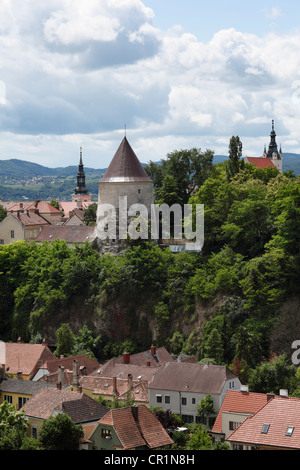 Pulverturm Pulverturm, Piaristenkirche Kirche Recht, Krems an der Donau, Wachau, Niederösterreich, Österreich Stockfoto