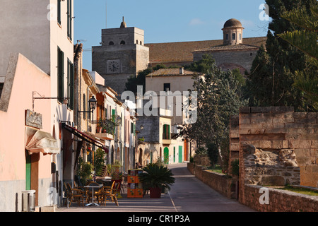 Kirche Sant Jaume in Altstadt von Alcudia, Mallorca, Balearen, Spanien, Europa Stockfoto