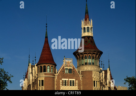 Spanien, Katalonien, Barcelona, Casa de Les lesPunxes oder Casa Terrades vom Architekten Puig ich Cadafalch auf der Avinguda Diagonal Stockfoto