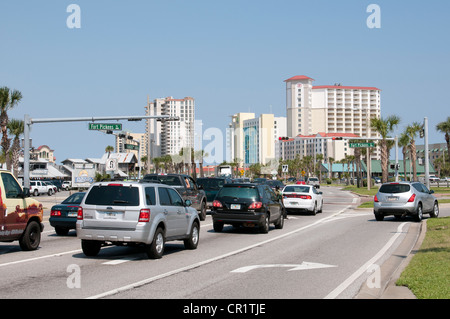 Pensacola Beach Florida USA Verkehr auf de Luna Laufwerk Stockfoto