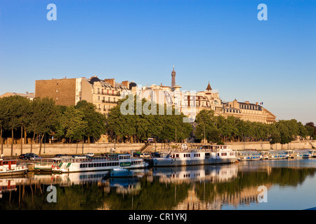 Frankreich, Paris, Seine Ufer UNESCO-Welterbe, Quai Anatole France Stockfoto