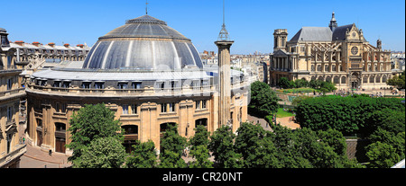 Frankreich, Paris, Les Halles Bezirk, der Bourse du Commerce (Warenbörse) und die Kirche Saint-Eustache Stockfoto