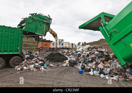 Maschinen im Müll-Sammelstelle Stockfoto