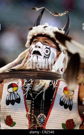 NATIVE AMERICAN INDIAN DANCE Achumawi Indianer Chemakum Inder Chukchansi Inder Clayoquot Indianer Coa Stockfoto