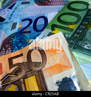 Euro - Nahaufnahme von einem Haufen von verschiedenen Bezeichnung Euro-Banknoten Stockfoto