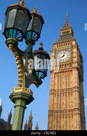 Laterne der Westminster Bridge und Big Ben 2 Stockfoto