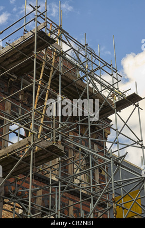 Gebäudesanierung Gießerei Lane North Manchester hinter der berühmten "Band an der Wand"-Musik-Treffpunkt Stockfoto