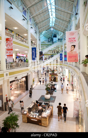 Ayala Center Cebu-Shopping-Mall, Teil von Cebu Business Park. Cebu City, Cebu, Visayas, Philippinen. Stockfoto