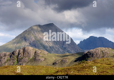 Stürmischen Wolken über Marsco, Bla Bheinn und Glen Sligachan, Isle Of Skye Stockfoto