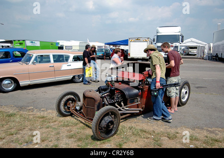 Die NSRA (National Street Rod Association) Nostalgie Staatsangehörigen Drag Racing Event bei Shakespeare County Raceway, UK. Stockfoto