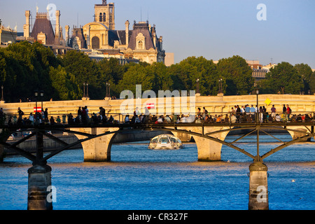 Frankreich, Paris, die Ufer des Flusses Seine UNESCO-Welterbe, der Pont des Arts Stockfoto