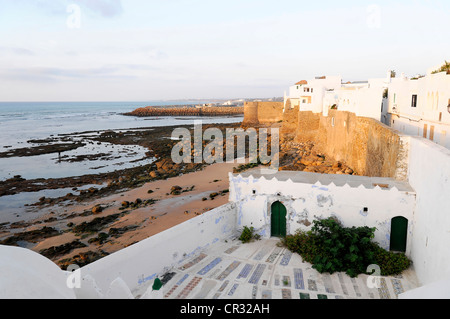 Strand im Abendlicht, Atlantik, Asilah, Marokko, Nordafrika, Afrika Stockfoto