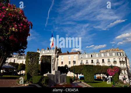 Frankreich, Val-de-Marne, Nogent Sur Marne, Rathausplatz Stockfoto