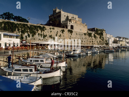 Spanien, Balearen, Menorca, die Stadt und den Hafen von Ciutadella de Menorca Stockfoto