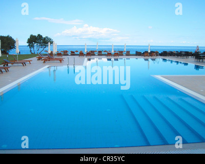 Gesamtansicht der Mark Warner Levante Beach Resort Hotel in Afandou Beach, Rhodos, Griechenland. Stockfoto