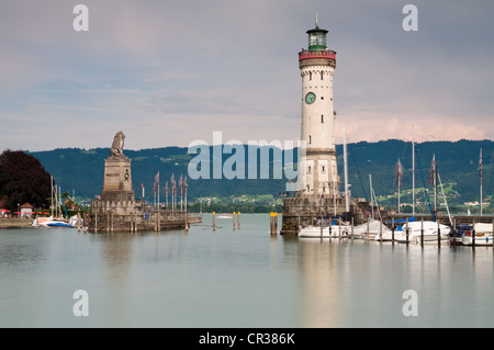 Hafeneinfahrt von Lindau am Bodensee, Bayern, Deutschland, Europa, PublicGround Stockfoto