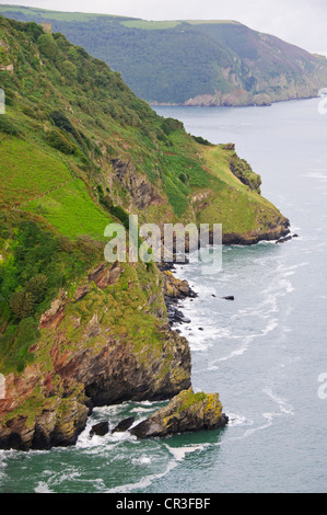 Lynton & Lynmouth, Lynemouth Bay, Tal der Felsen gehen nördlich Exmoore Ponys, Ziegen, Landschaft, Coastal Path Burgfelsen, Devon Stockfoto