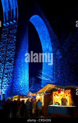 Weihnachtsmarkt, Ravennaschlucht, Hoellental in der Nähe von Freiburg Im Breisgau, Baden-Württemberg, Deutschland, Europa Stockfoto