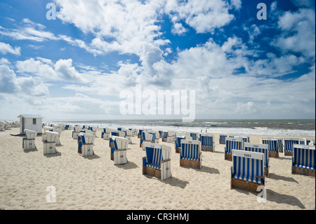 Überdachten Strand Korbsessel, Westerland, Sylt, Schleswig-Holstein, Deutschland, Europa Stockfoto